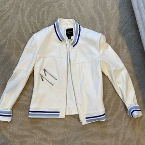 Insight White Jacket